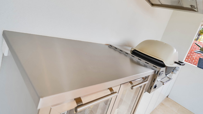 Custom Outdoor Kitchens & BBQ Areas S & E Cabinets